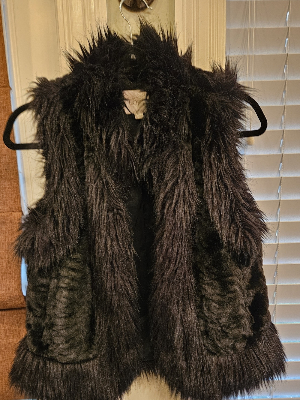 Faux Fur Black Vest - Women's Sleeveless Coat